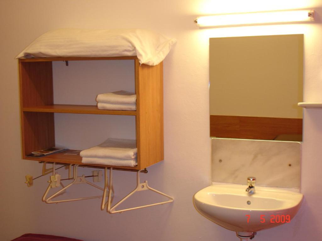 Hostal Can Blanco Sarriá de Ter Kültér fotó
